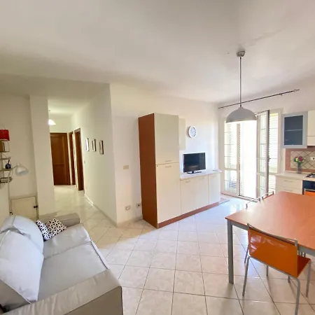 Trilocale Centro Apartment Tortoli